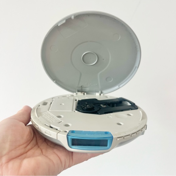 Panasonic SL-SX470 MP3 CD Compact Disc Player Needs Batteries Portable Silver - Picture 6 of 7